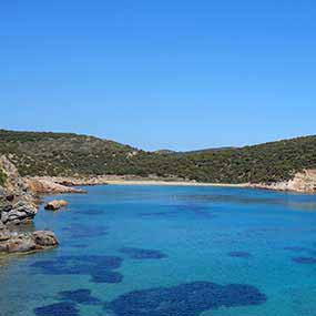 Une plage à Sifnos