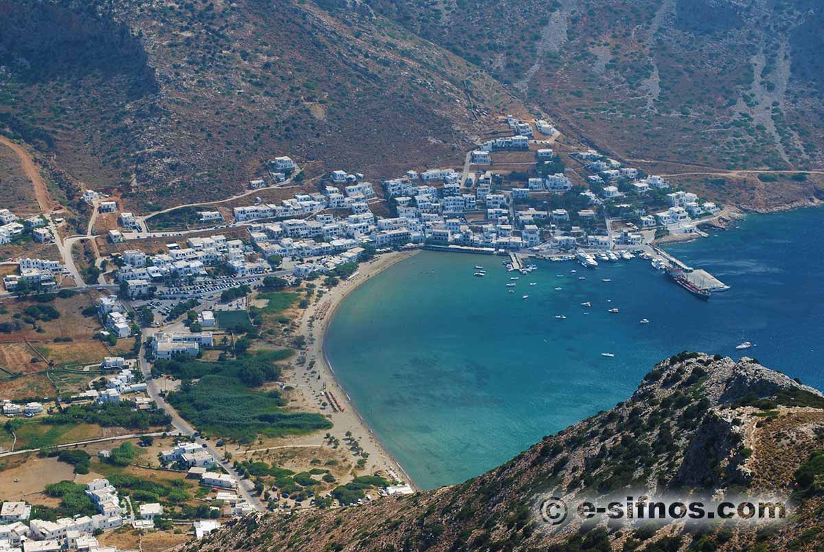 Le port de Kamares à Sifnos